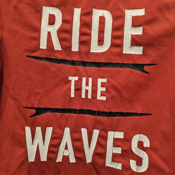 4t Red Old Navy "RIDE THE WAVES" rashguard swimshirt Vacation Spring Break beach - Picture 10 of 14
